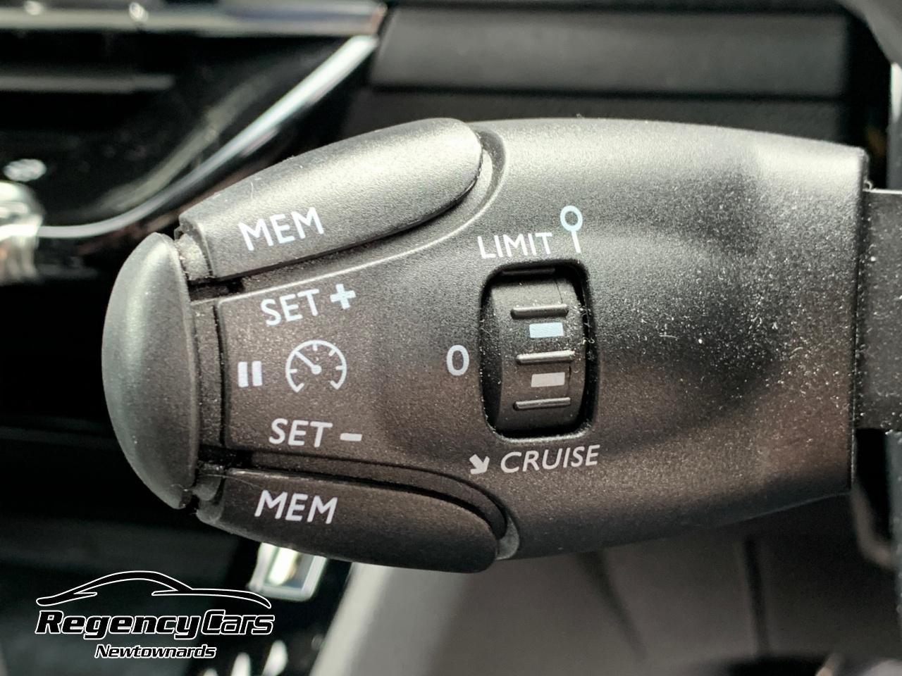 Peugeot 208 1.2 PureTech 100 GT 5dr