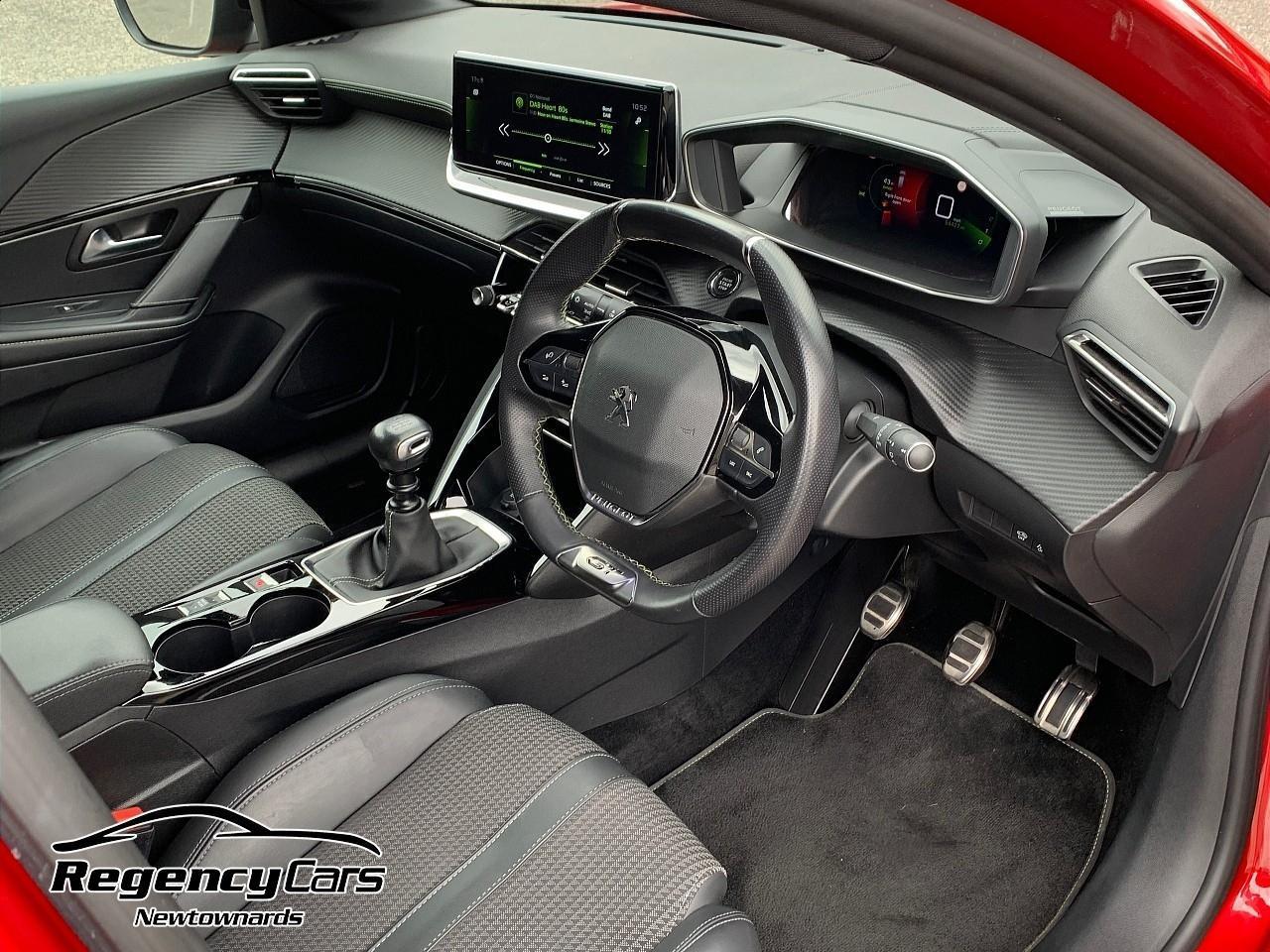 Peugeot 208 1.2 PureTech 100 GT 5dr