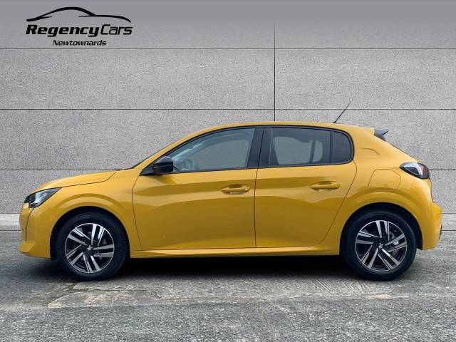 2022 Peugeot 208 1.2 PureTech 100 Allure Premium 5dr
