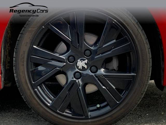 2020 Peugeot 208 1.2 PureTech 100 Allure 5dr