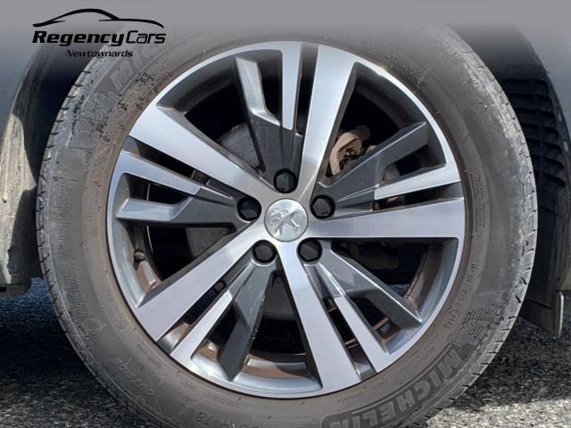 2022 Peugeot 3008 1.2 PureTech Allure Premium 5dr