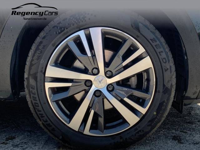 2022 Peugeot 5008 1.5 BlueHDi Allure Premium 5dr