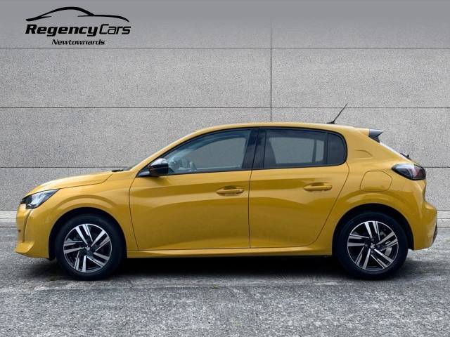 2022 Peugeot 208 1.2 PureTech 100 Allure Premium 5dr
