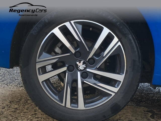 2023 Peugeot 208 1.2 PureTech 100 Allure Premium + 5dr