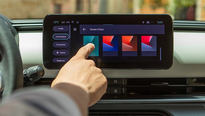 Fiat 600 Hybrid - Interior