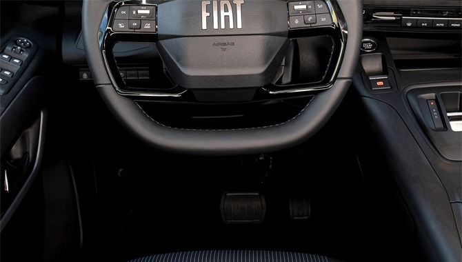 New Fiat e-Doblò - Interior